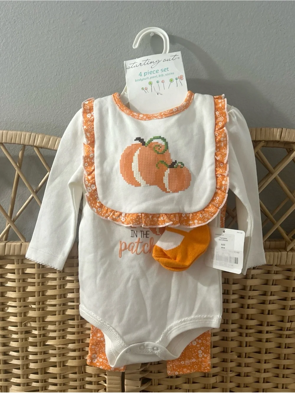 NWT Starting Out Girls 6 Mo 4 Piece Set Cutest Pumpkin In The Patch